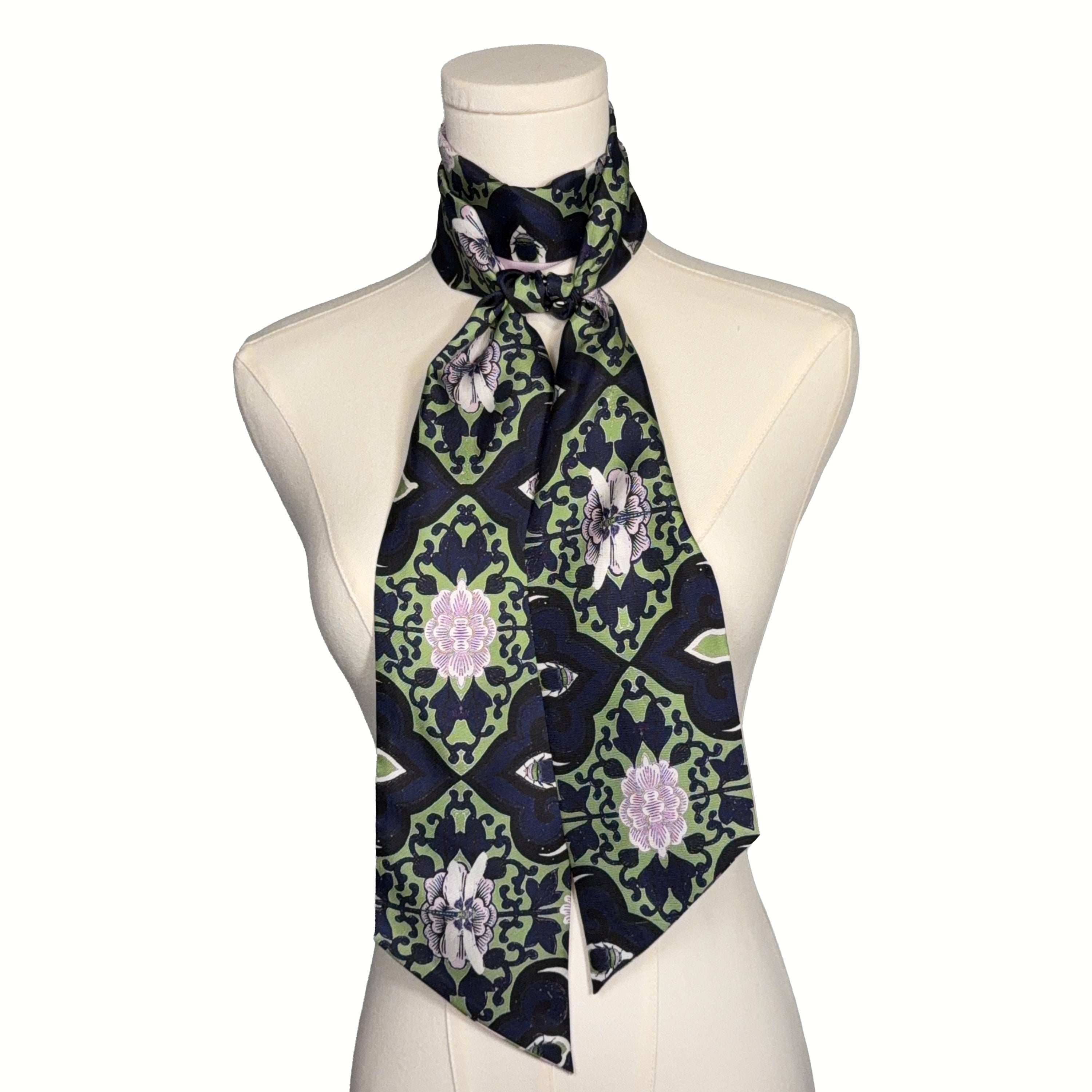 Jane Eyere Maxi-Twillionaire (Lilac) & Scarf Ring
