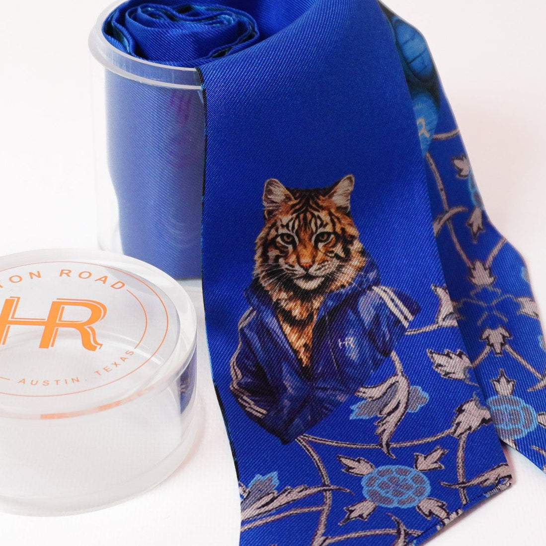 Swagger Cat Kentucky Bourbon Twillionaire & Scarf Ring Twillionaire Hampton Road Designs