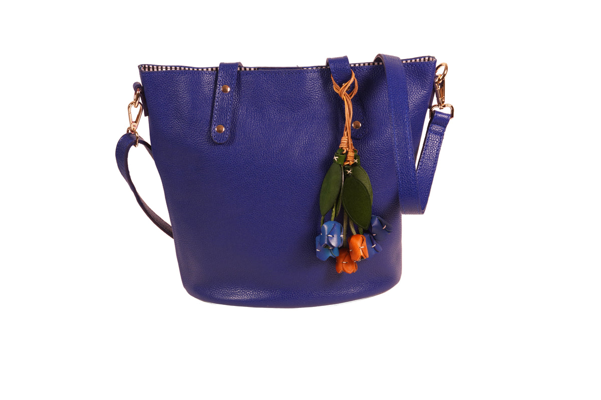Chelsea Garden Bucket Bag (Blue)