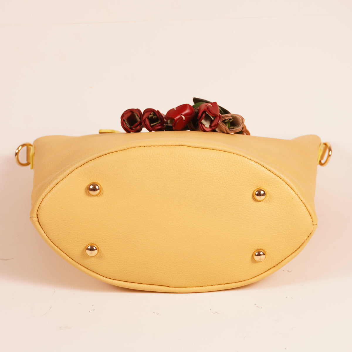Chelsea Garden Bucket Bag (Butter)