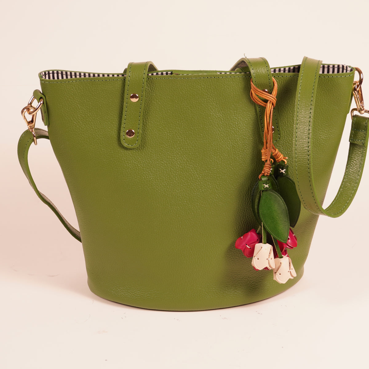 Chelsea Garden Bucket Bag (Green)