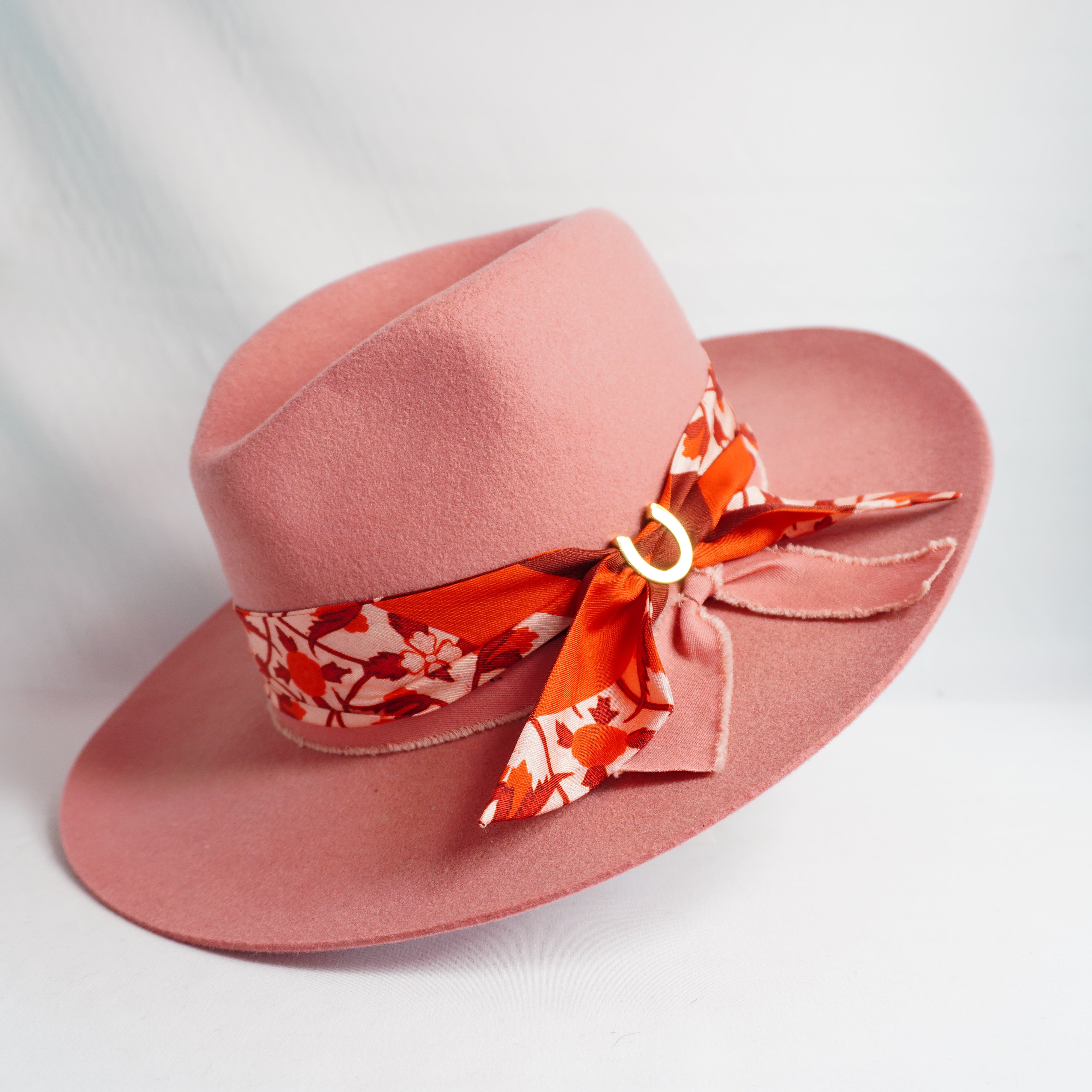 Run for the Roses Twillionaire & Scarf Ring Twillionaire Hampton Road Designs